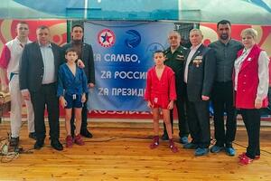 17 февраля  в Ковылкинском районе с Кочелаево прошел Открытый турнир по самбо